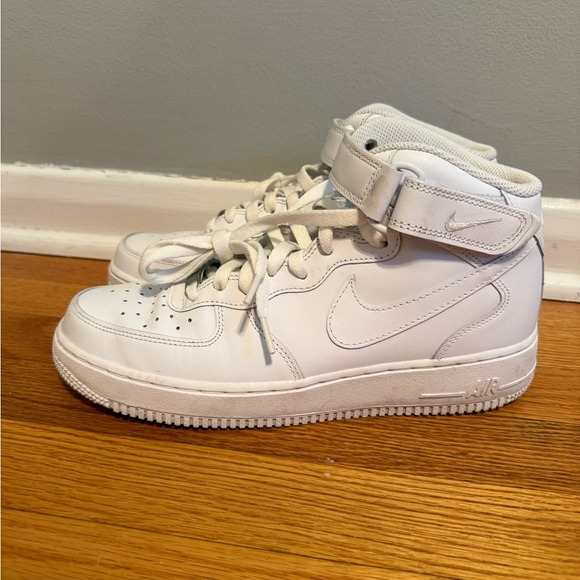 Nike Air Force W 10.5 M 9 - Picture 3 of 4